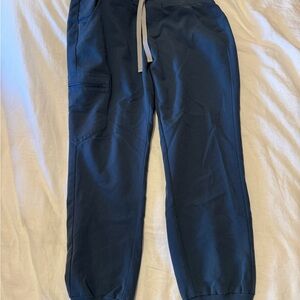 Figs Zamora scrub pants in Dark Harbor Small Petite